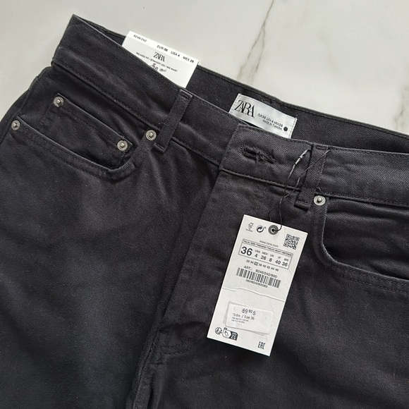 NWT Zara HIGH-WAISTED RELAXED ZW JEANS Size 27 or Size 4 - Picture 8 of 11